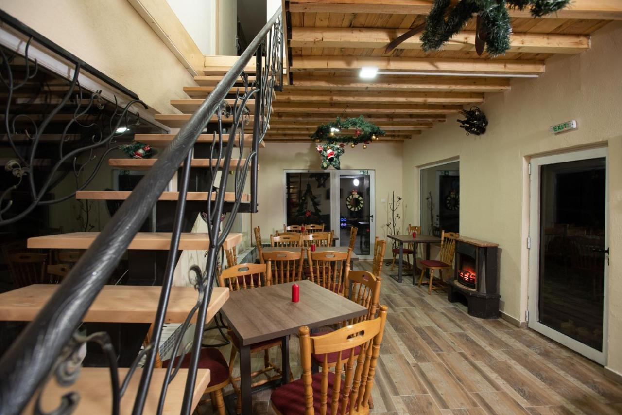 Apartmani Sp Jovanovic Crni Vrh Екстер'єр фото