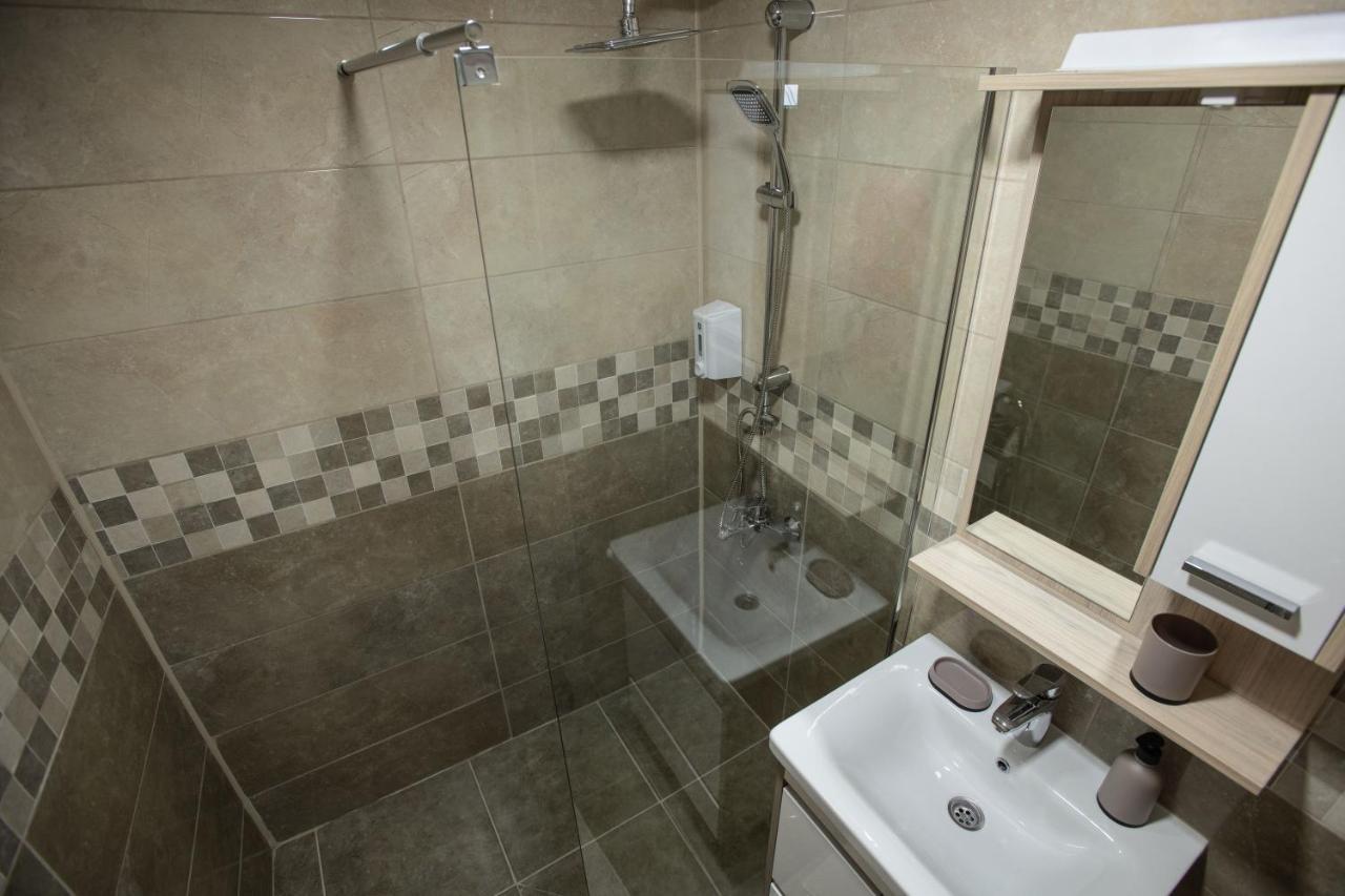 Apartmani Sp Jovanovic Crni Vrh Екстер'єр фото